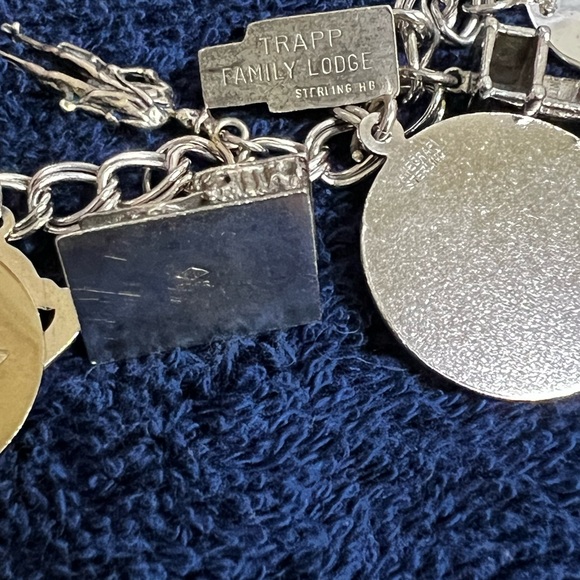 FINAL Price…..Sterling Silver Charm Bracelet A Travelers Delight - Picture 9 of 12